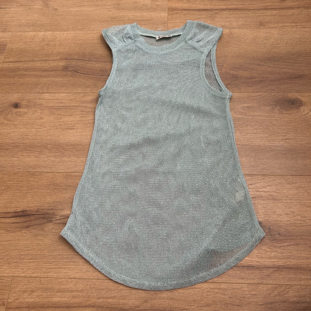 Sleeveless mint Mesh Top **see description